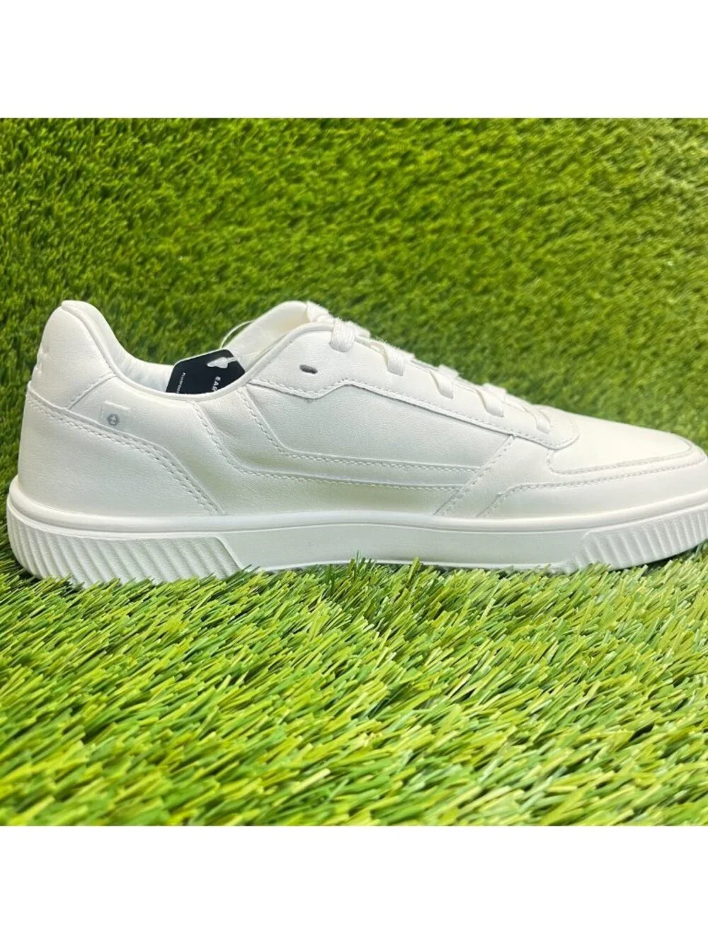 Flux Footwear Adapt Leather Trainer White Mens Size 9 Athletic Shoes Sneakers
